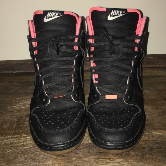 Nike Shoes - Nike Dunk Sky Hi Essential Womens Wedge SNEAKERS